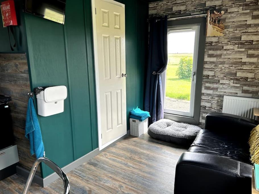 The Potter'S Rest, A Cosy Wee Cabin In The Highlands Watten Exteriér fotografie